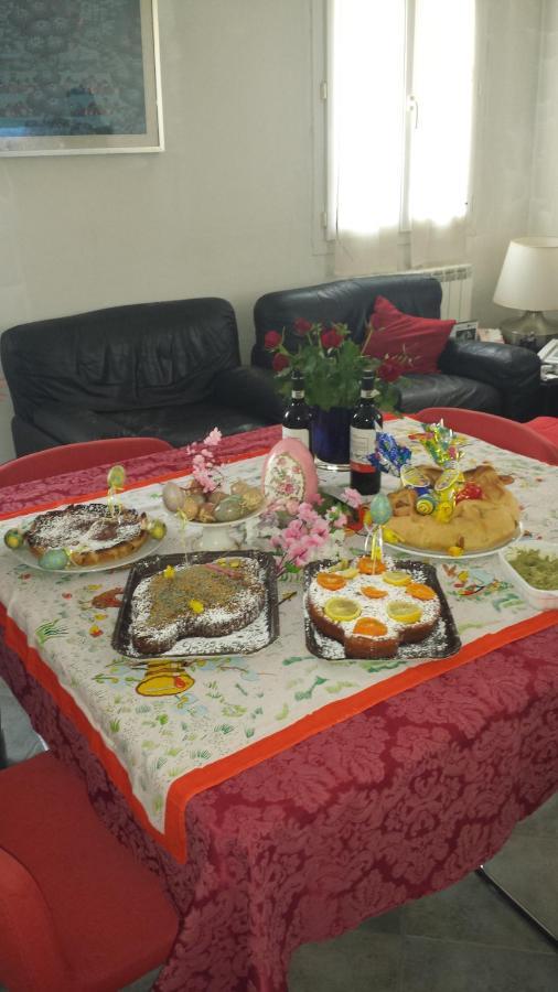 Adelphi Room & Breakfast Феррара Экстерьер фото