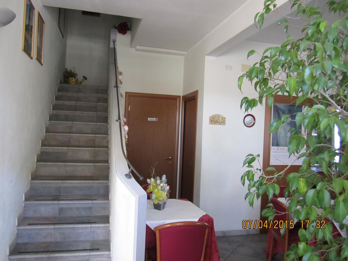 Adelphi Room & Breakfast Феррара Экстерьер фото